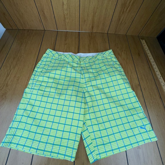 Puma Sport Lifestyle Golf Shorts Mens 38 Plaid Green Blue Golfing‎ Casual - Picture 1 of 13